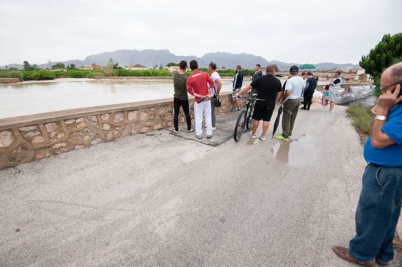 Recorrido por las localidades de Alquerías, Beniel y Llano de Brujas, donde el temporal causó cuantiosos destrozos