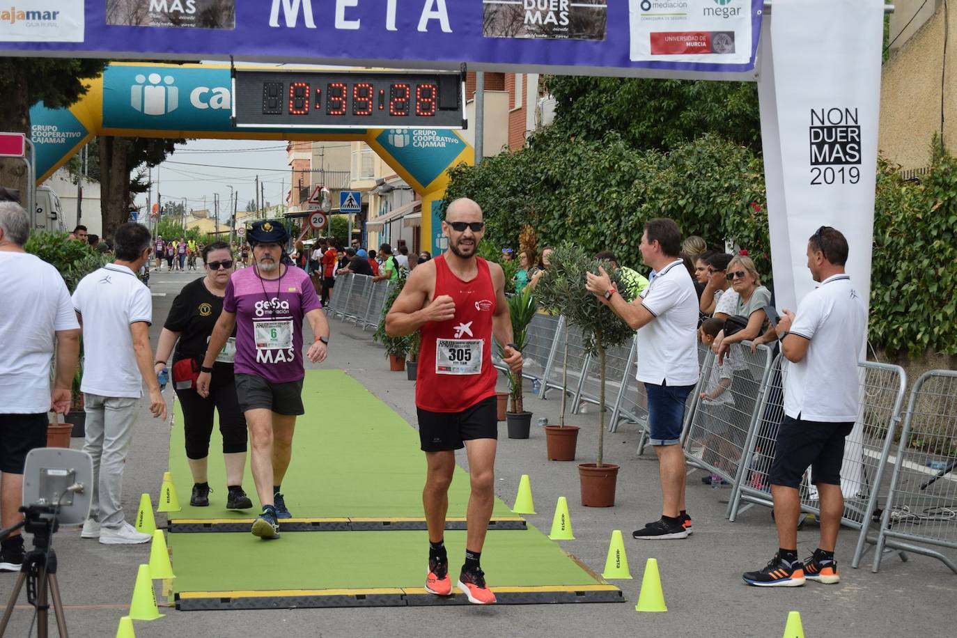 El atleta del Grupo Alcaraz se lleva la XXVII Carrera Popular de la pedanía murciana con un tiempo de 36:06 minutos, por los 43:42 para la corredora del Bathco Running Team