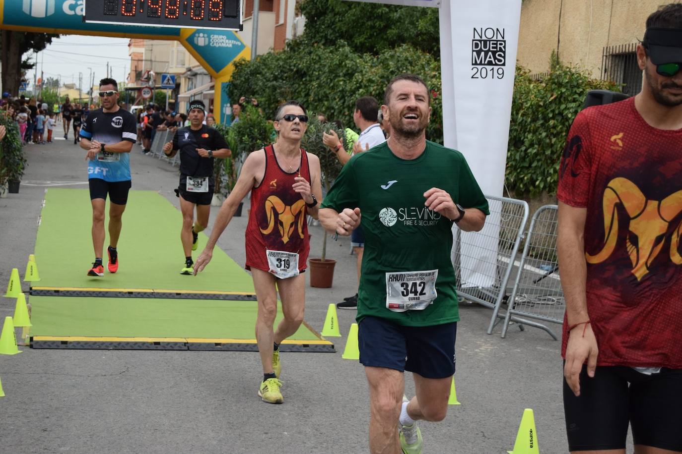 El atleta del Grupo Alcaraz se lleva la XXVII Carrera Popular de la pedanía murciana con un tiempo de 36:06 minutos, por los 43:42 para la corredora del Bathco Running Team