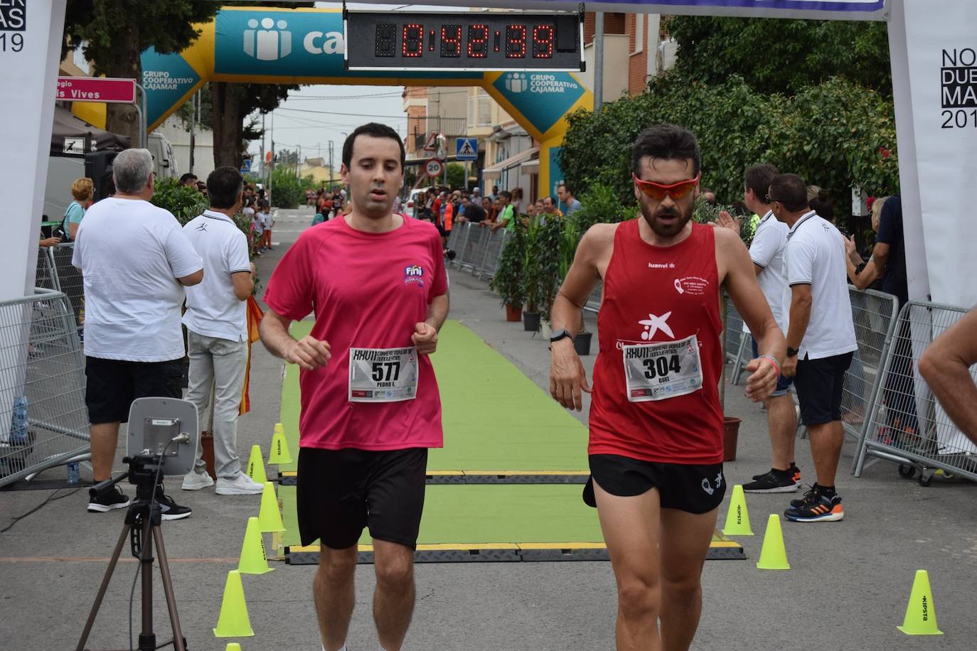 El atleta del Grupo Alcaraz se lleva la XXVII Carrera Popular de la pedanía murciana con un tiempo de 36:06 minutos, por los 43:42 para la corredora del Bathco Running Team