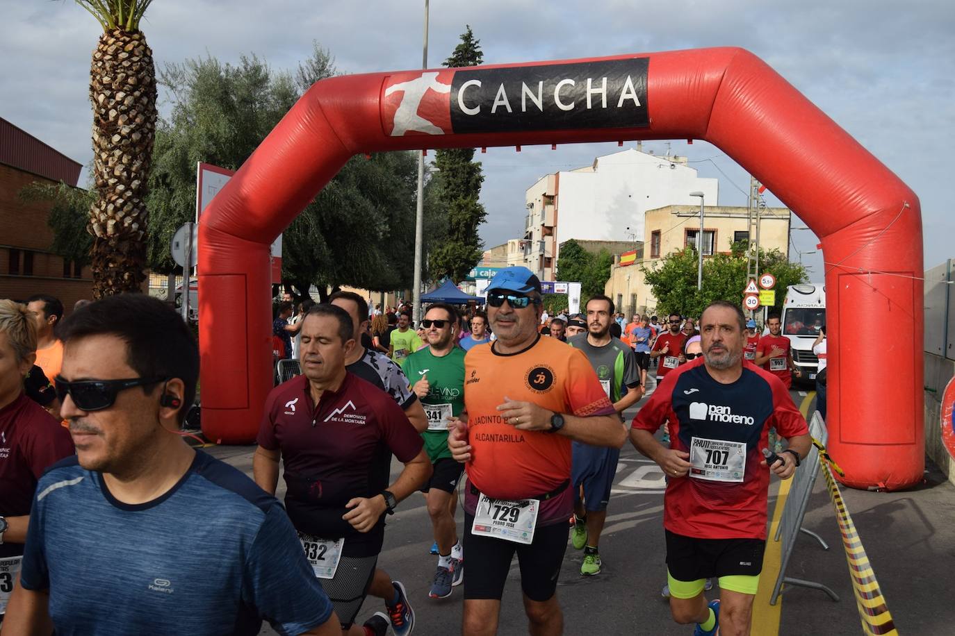 El atleta del Grupo Alcaraz se lleva la XXVII Carrera Popular de la pedanía murciana con un tiempo de 36:06 minutos, por los 43:42 para la corredora del Bathco Running Team