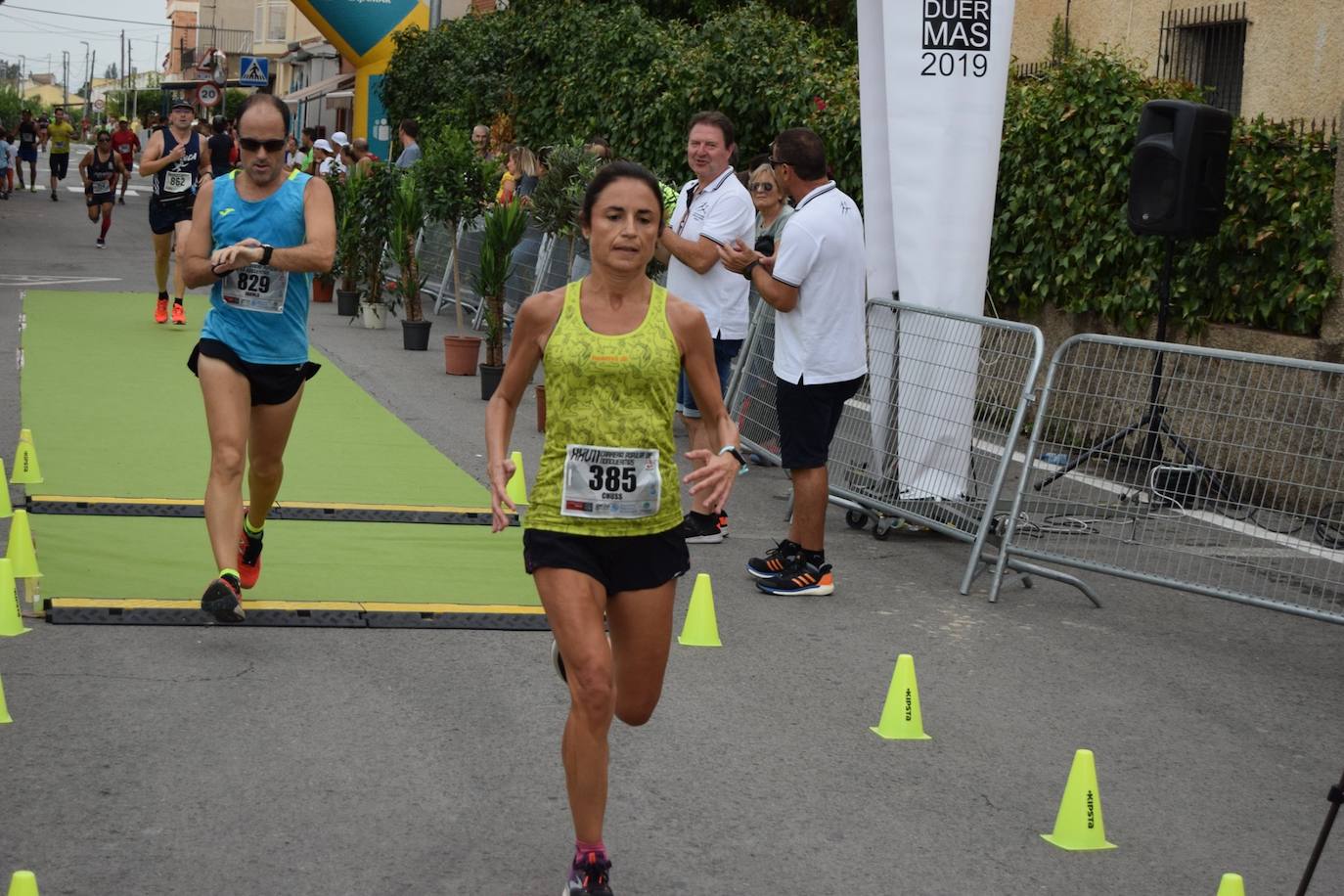 El atleta del Grupo Alcaraz se lleva la XXVII Carrera Popular de la pedanía murciana con un tiempo de 36:06 minutos, por los 43:42 para la corredora del Bathco Running Team