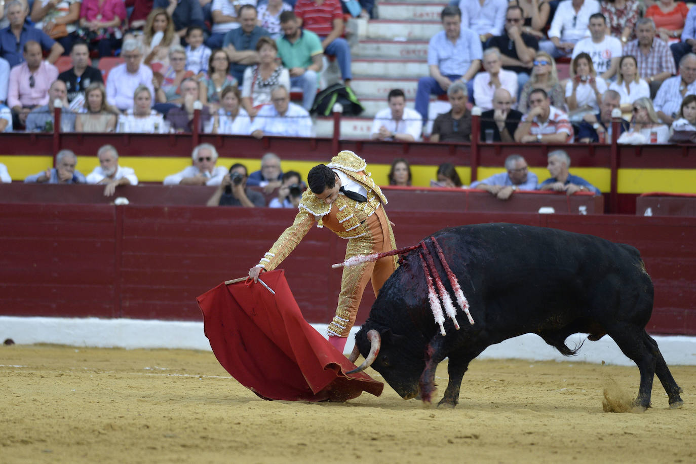 El de la Puebla y el de Lorca salen a hombros en una tarde de vacío para El Juli; la corrida de Daniel Ruiz estuvo en tipo aunque no embistió como la del año pasado