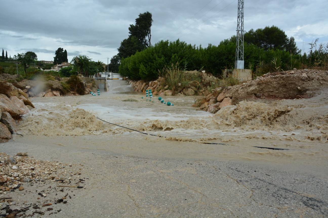 El Ayuntamiento de Cieza ha aprobado solicitar al Consejo de Ministros la declaración de su término Municipal así como del resto de municipios de la Región afectados, como zona afectada gravemente por una emergencia de protección civil.