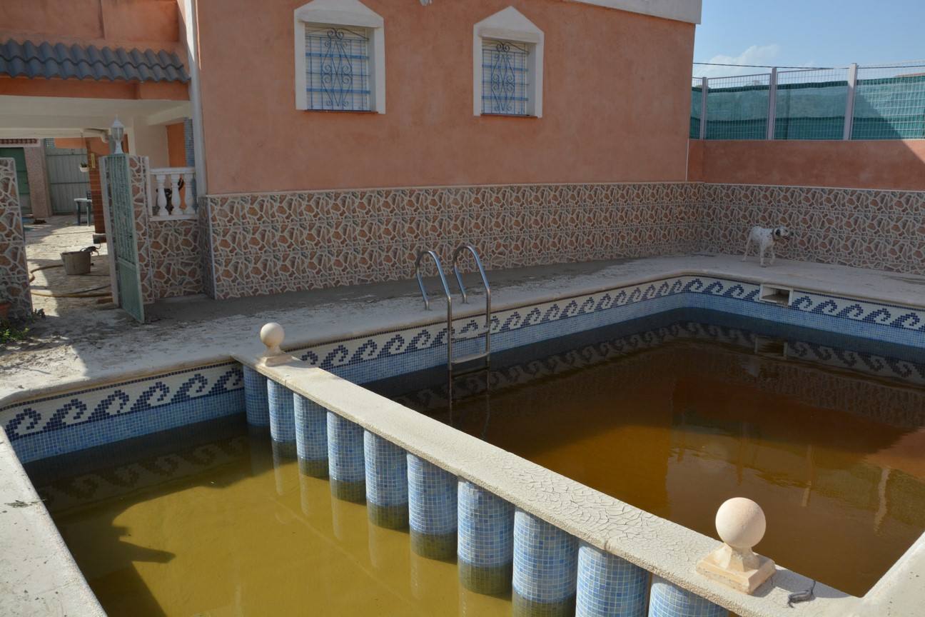 El Ayuntamiento de Cieza ha aprobado solicitar al Consejo de Ministros la declaración de su término Municipal así como del resto de municipios de la Región afectados, como zona afectada gravemente por una emergencia de protección civil.