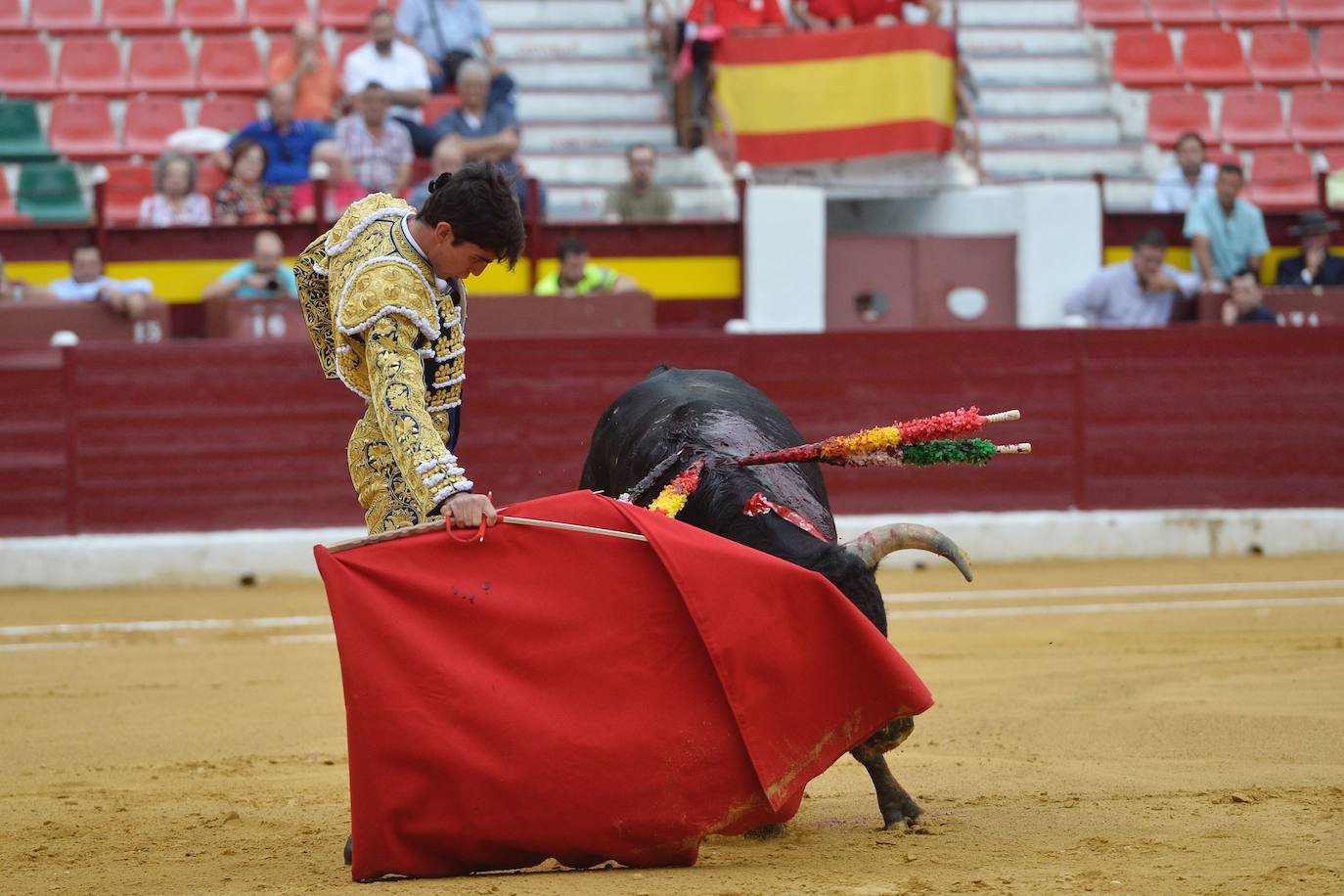 Fotos: Debut y puerta grande para José María trigueros