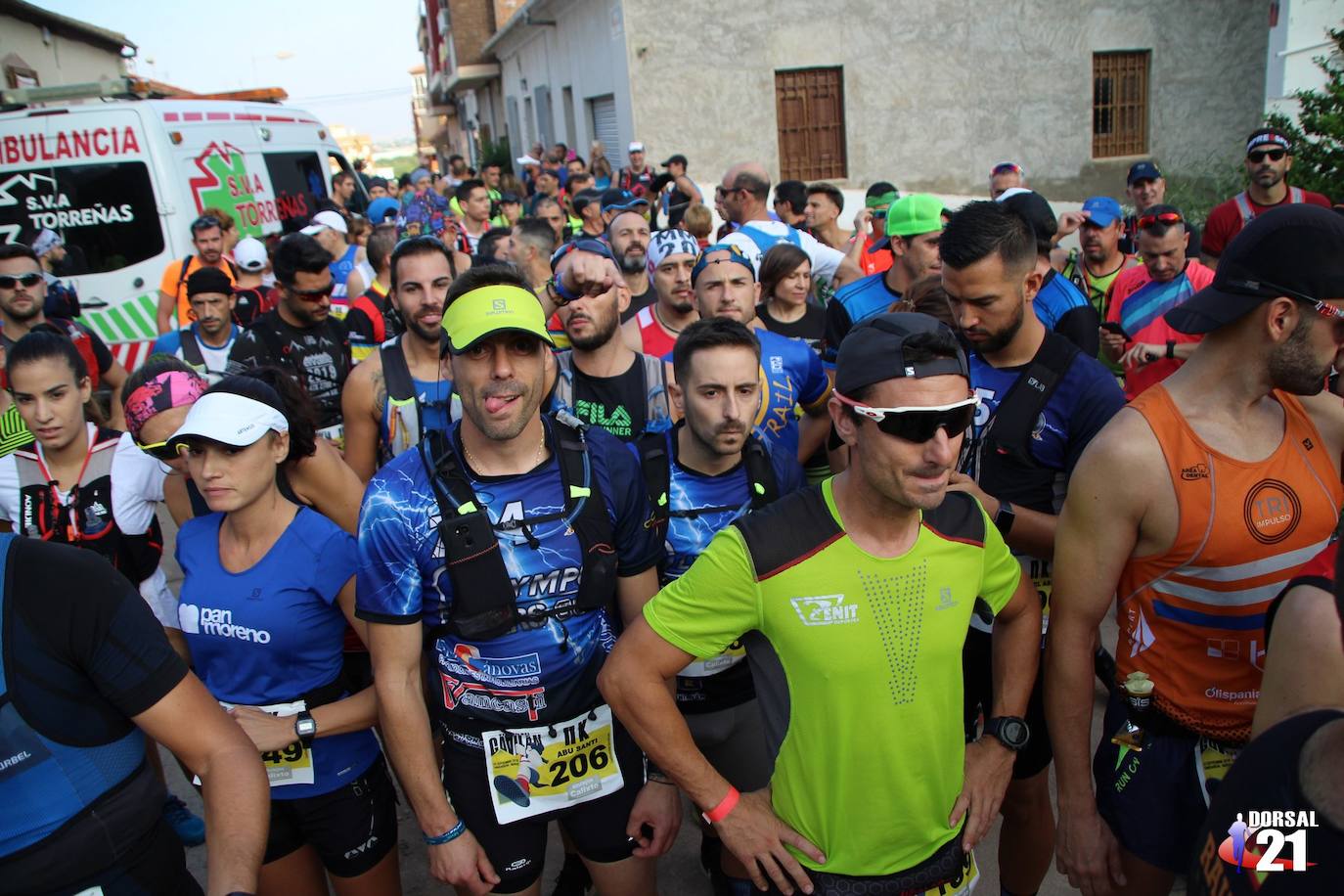 El atleta del Mobel Automenor Running Team Alfonso De Moya se lleva el VI Trail del Gavilán con un tiempo de 2:19:21 en los 22 kilómetros, por los 2:43:57 para su compañera de club Ana Isabel Cánovas