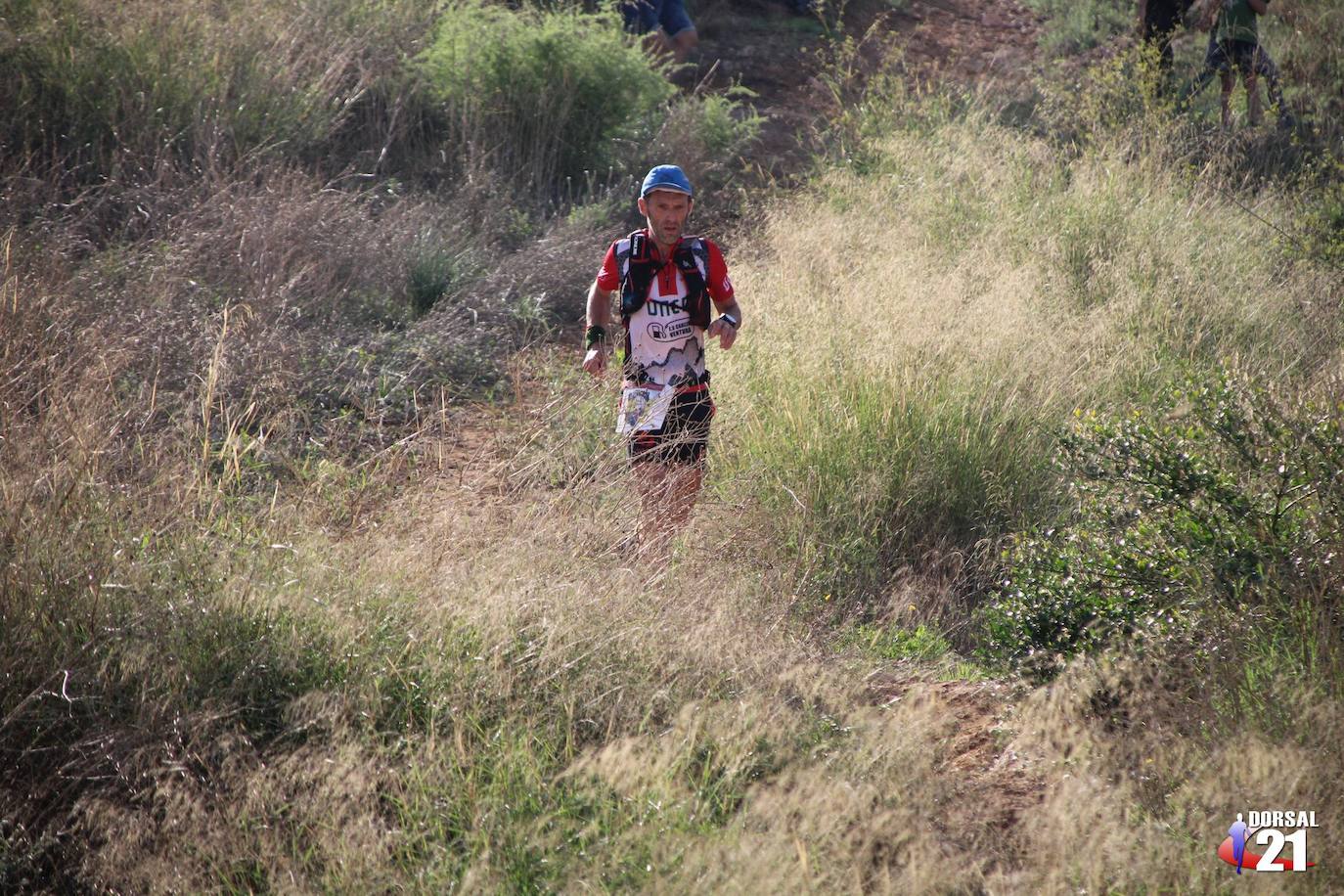 El atleta del Mobel Automenor Running Team Alfonso De Moya se lleva el VI Trail del Gavilán con un tiempo de 2:19:21 en los 22 kilómetros, por los 2:43:57 para su compañera de club Ana Isabel Cánovas