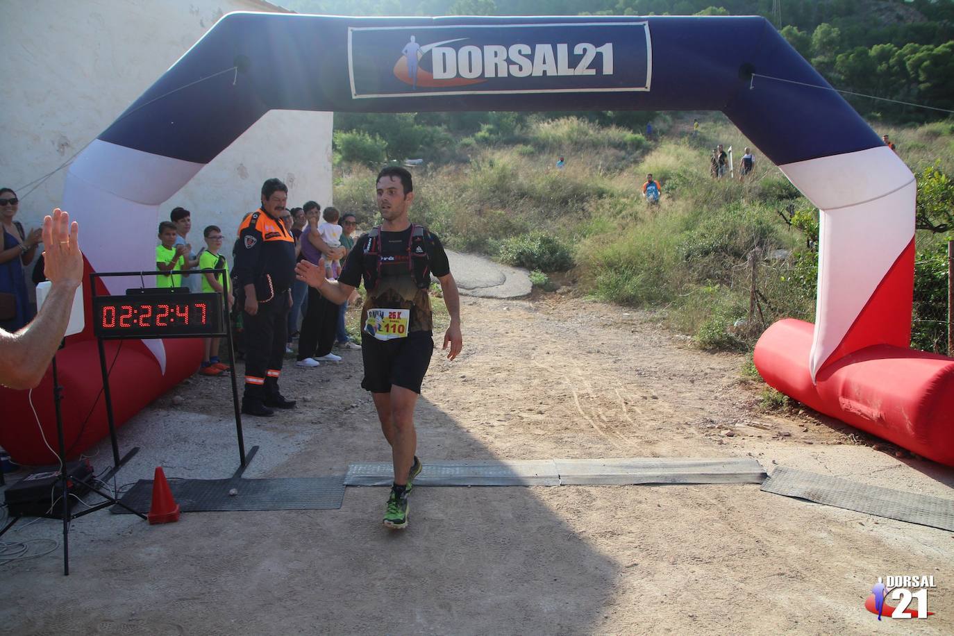 El atleta del Mobel Automenor Running Team Alfonso De Moya se lleva el VI Trail del Gavilán con un tiempo de 2:19:21 en los 22 kilómetros, por los 2:43:57 para su compañera de club Ana Isabel Cánovas