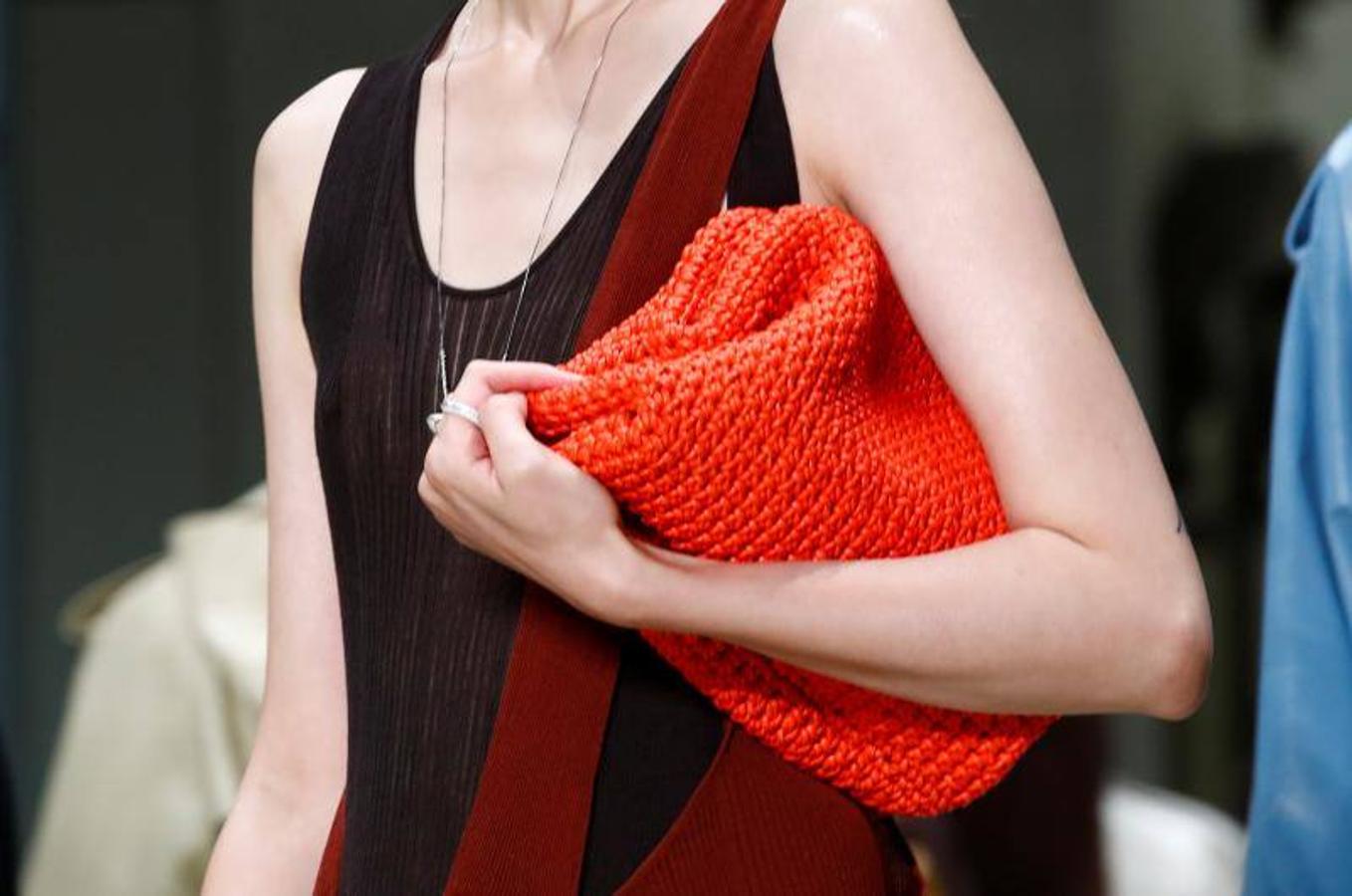 Los diseños Primavera/Verano 2020 de Bottega Veneta desfilan en la London Fashion Week