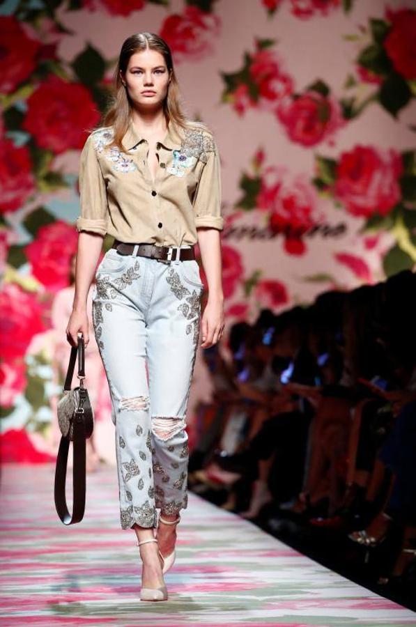 La marca Blumarine durante su desfile de Primavera/Verano 2020 en la Milán Fashion Week
