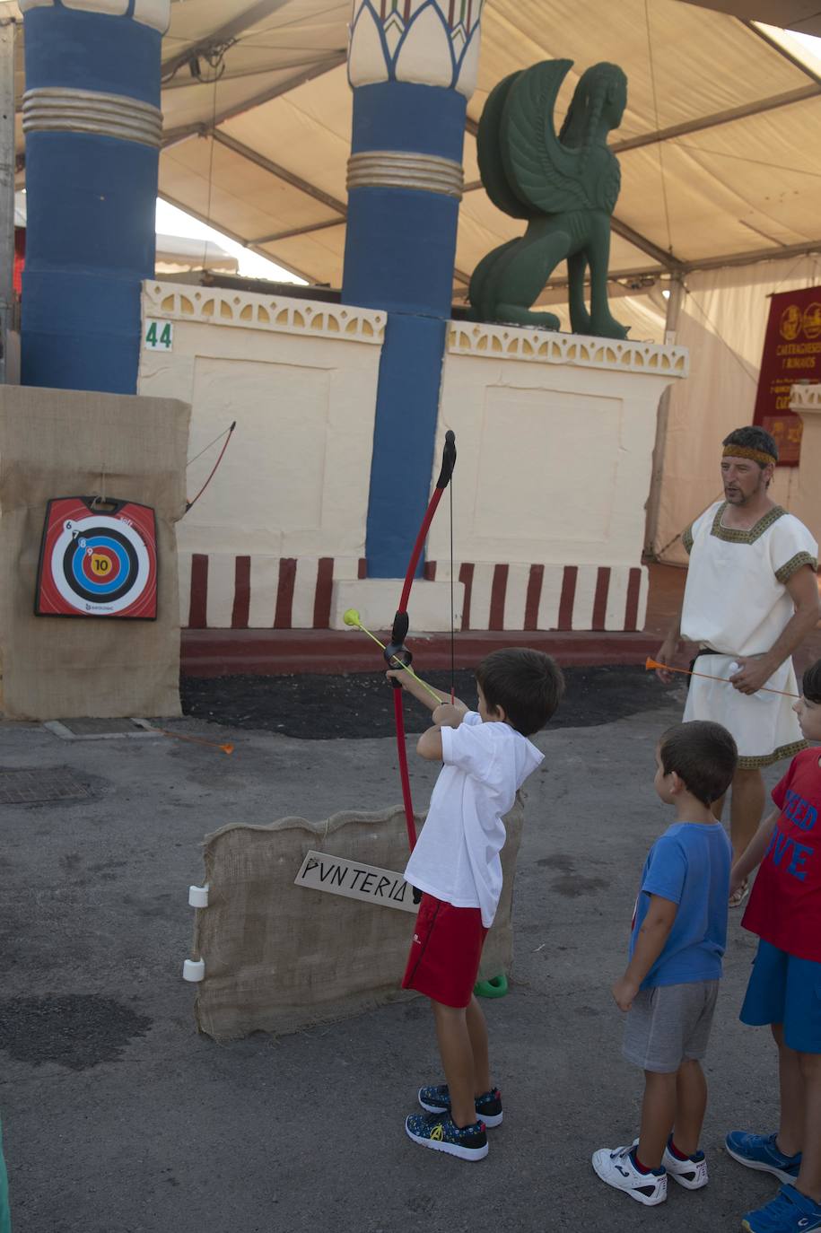 Luchas con espadas, tiro con honda, ejercicios de equilibrio y manualidades fueron lo más exitoso en las Pruebas de Aspar y en los Ludi Romani.
