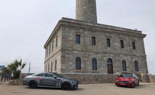 Cinco vehículos Mercedes-Benz abrirán el desfile : CLS, GLE, Clase A Sedán, Clase S y CLA.