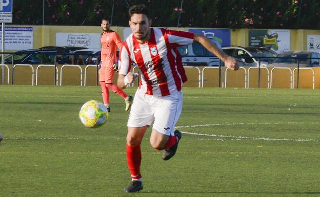 Gimeno, jugador del Muleño CF.