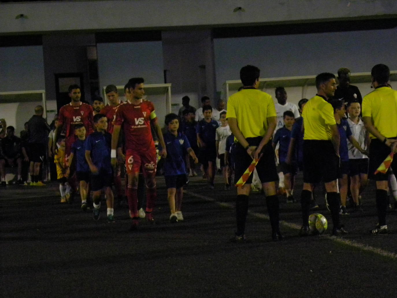 Los granas se llevan la primera parada de la Copa Federación tras vencer por 0-2 en Vélez-Málaga y se enfrentarán en la próxima ronda al Talavera