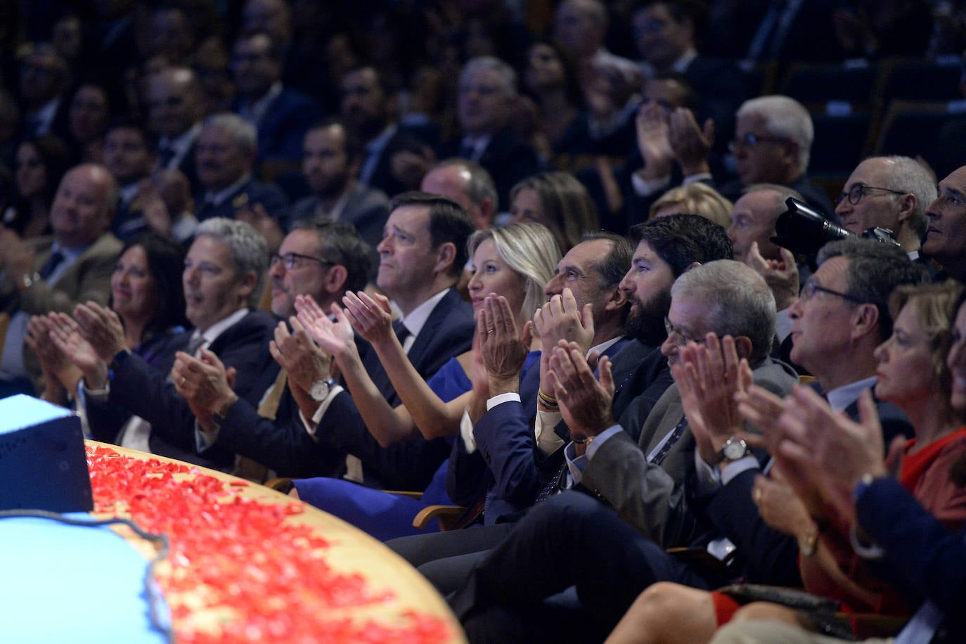 'La Verdad' otorga los premios 'Los Mejores' a la Academia General del Aire, Carmen Gil, Carlos Moreno y los festivales de teatro de San Javier y Molina de Segura por su dedicación y compromiso.