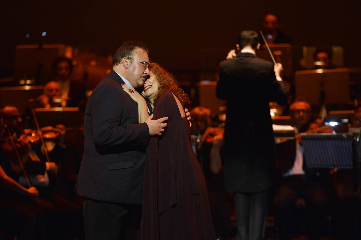 'La Verdad' otorga los premios 'Los Mejores' a la Academia General del Aire, Carmen Gil, Carlos Moreno y los festivales de teatro de San Javier y Molina de Segura por su dedicación y compromiso.