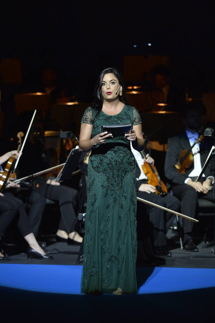 'La Verdad' otorga los premios 'Los Mejores' a la Academia General del Aire, Carmen Gil, Carlos Moreno y los festivales de teatro de San Javier y Molina de Segura por su dedicación y compromiso.