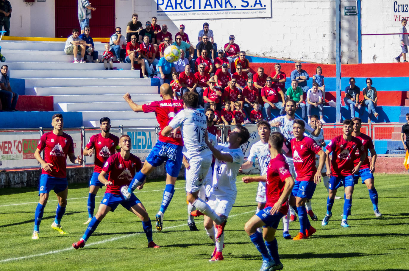 El Yeclano realiza un mal partido en Villarrobledo, pero empata y sigue en la zona tranquila