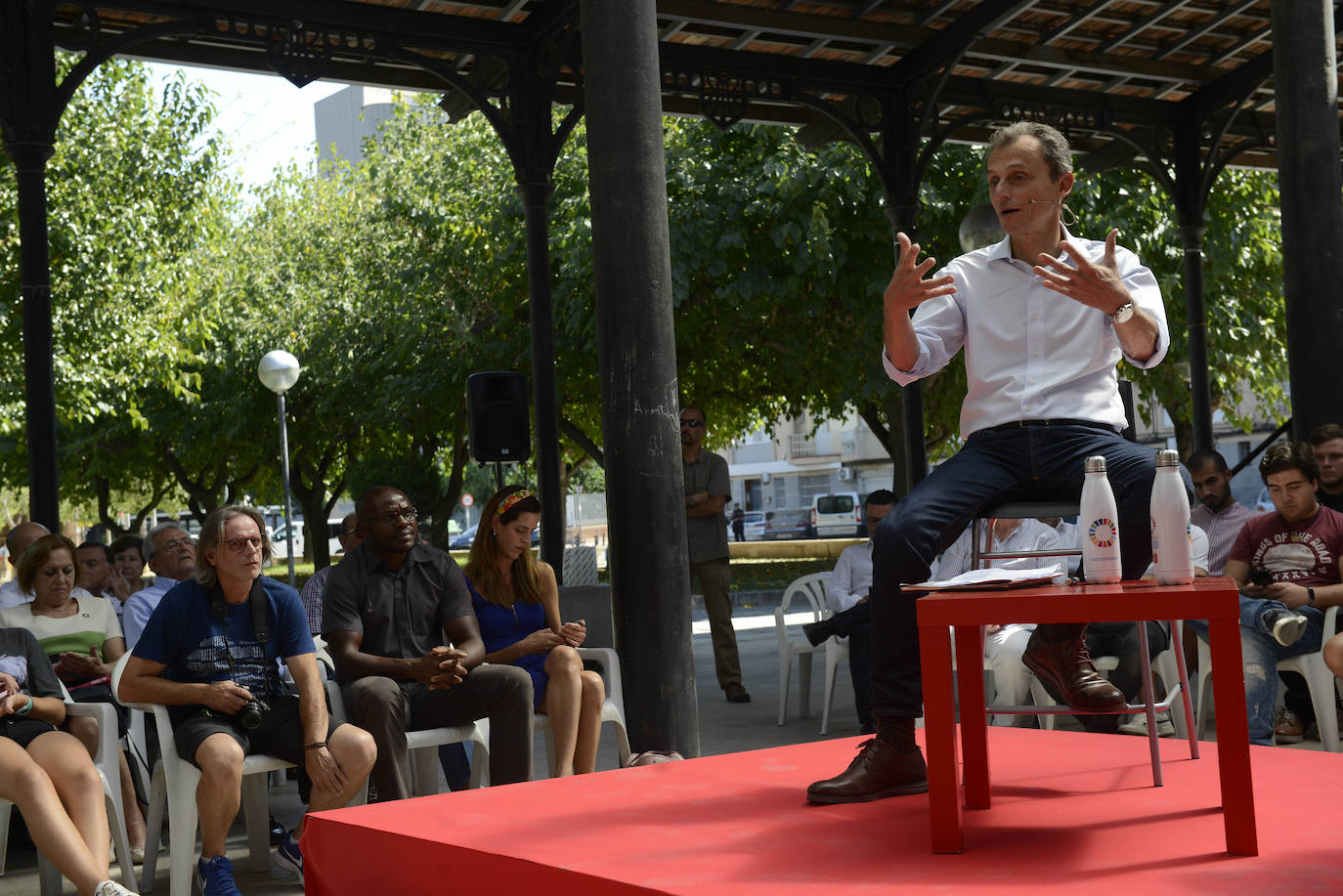Fotos: Acto del ministro Pedro Duque en Murcia