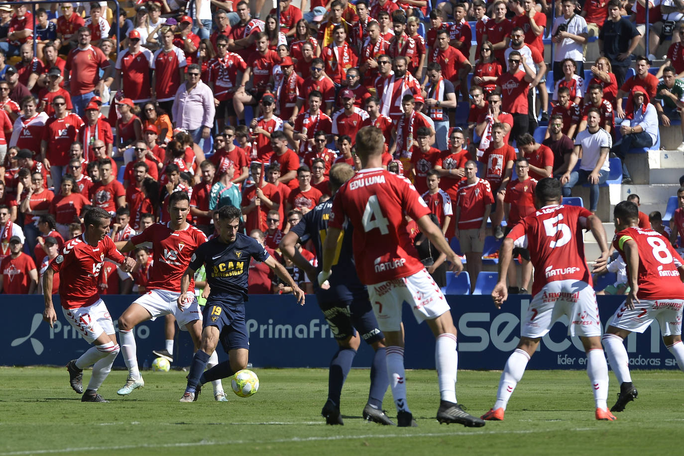 El Murcia fue el vencedor moral de un encuentro en el que el UCAM no dio la talla y en el que ambos equipos apenas generaron ocasiones de gol