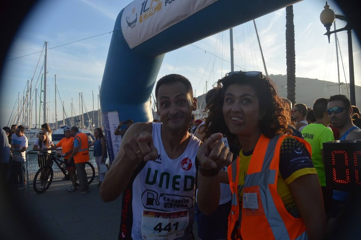 El atleta del Mandarache consigue el triunfo con un tiempo de 33:02 minutos en los 10 kilómetros, por los 38:16 para la corredora de la Juventud Atlética Elche