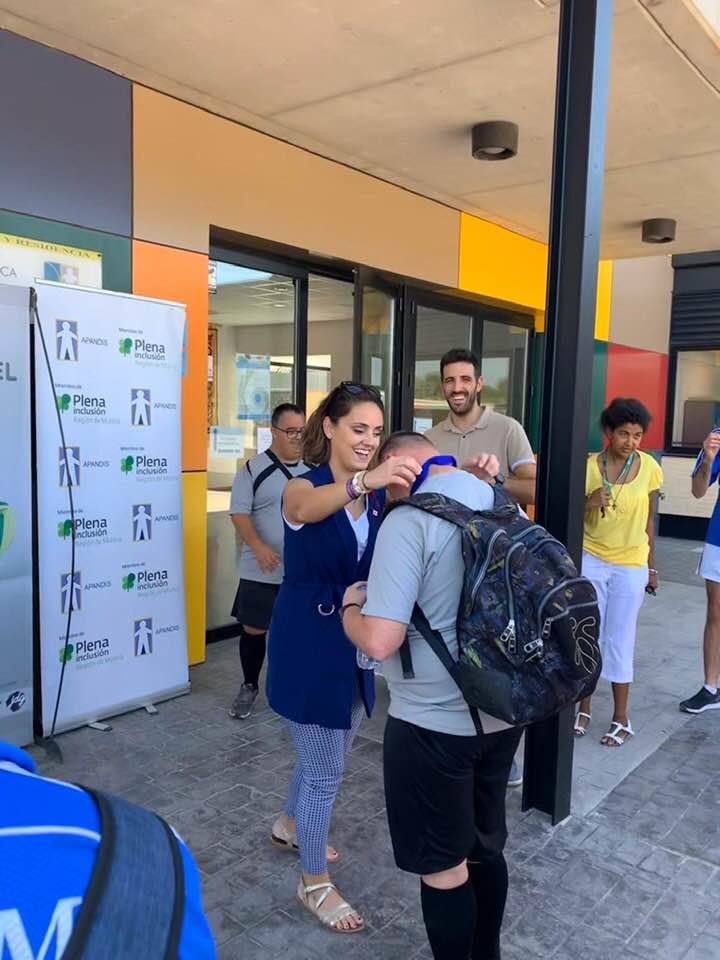Las 'mini olimpiadas' de atletismo y el fútbol sala fueron las actividades del pasado miércoles, 2 de octubre