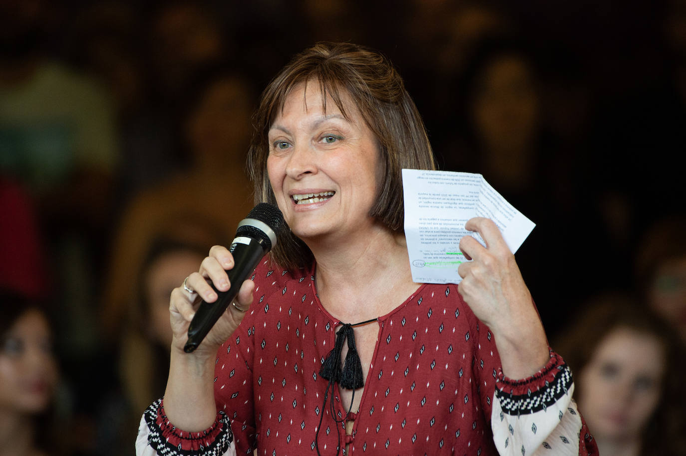 El líder de Unidas Podemos comprueba en Murcia el músculo de su formación en un acto en que no hubo mención a la marcha de Urralburu