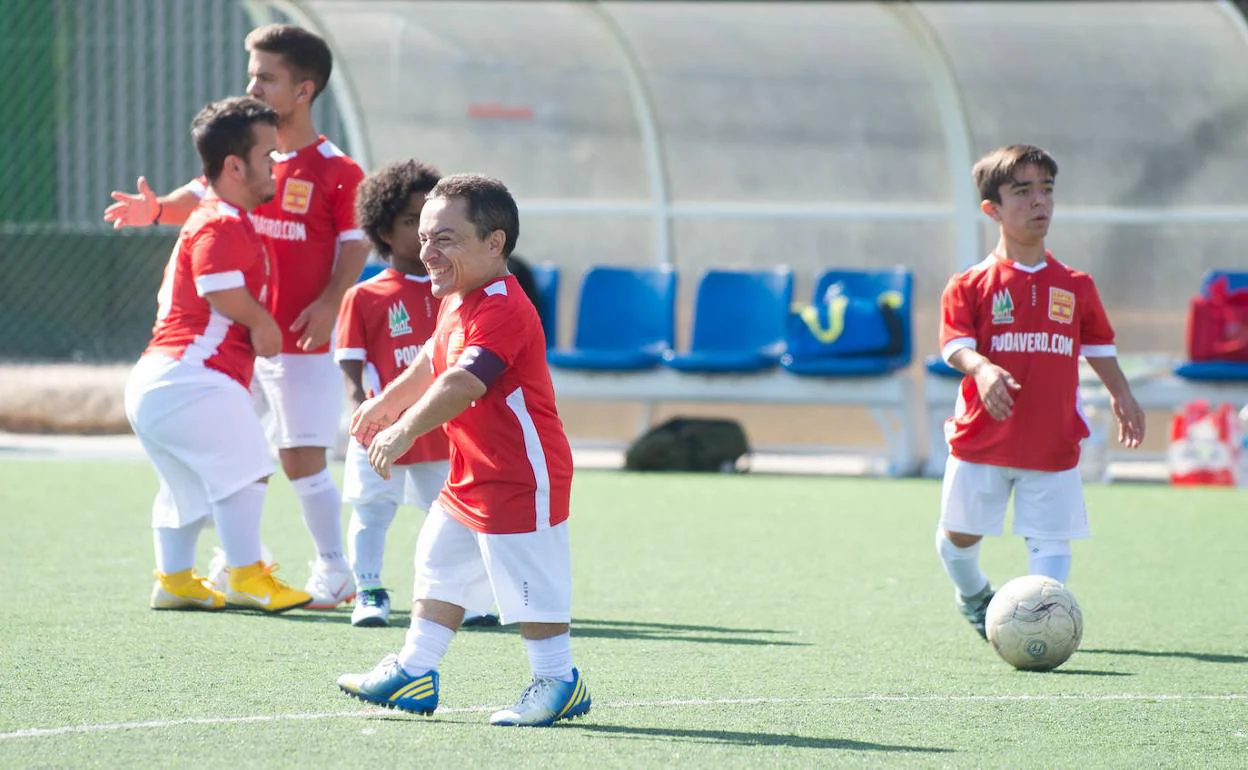 El combinado español de fútbol de talla baja se concentró durante el fin de semana en la Región.