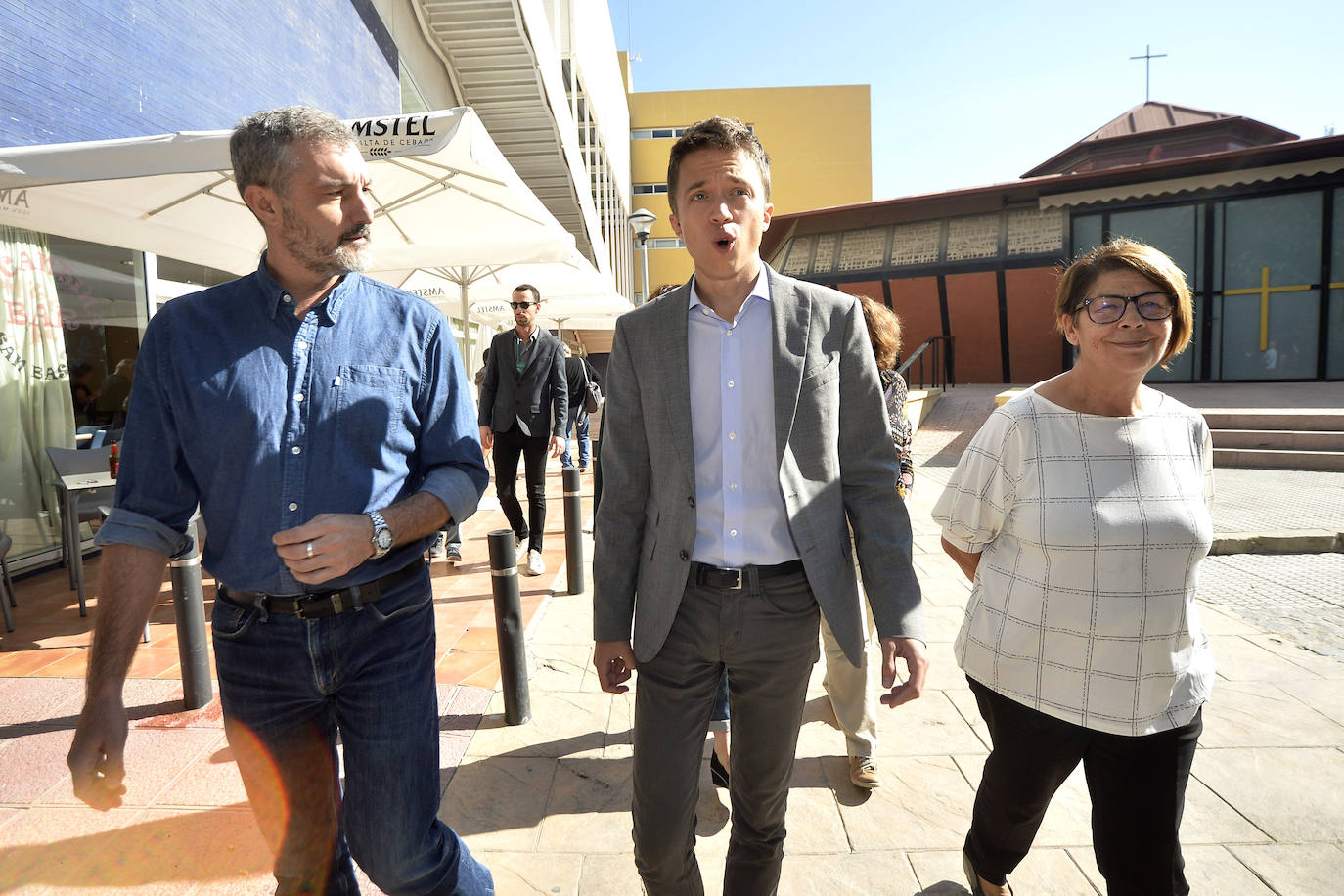 El candidato de Más País hizo estas declaraciones en su visita a la capital de la Región antes de acudir también a comprobar el estado de la laguna