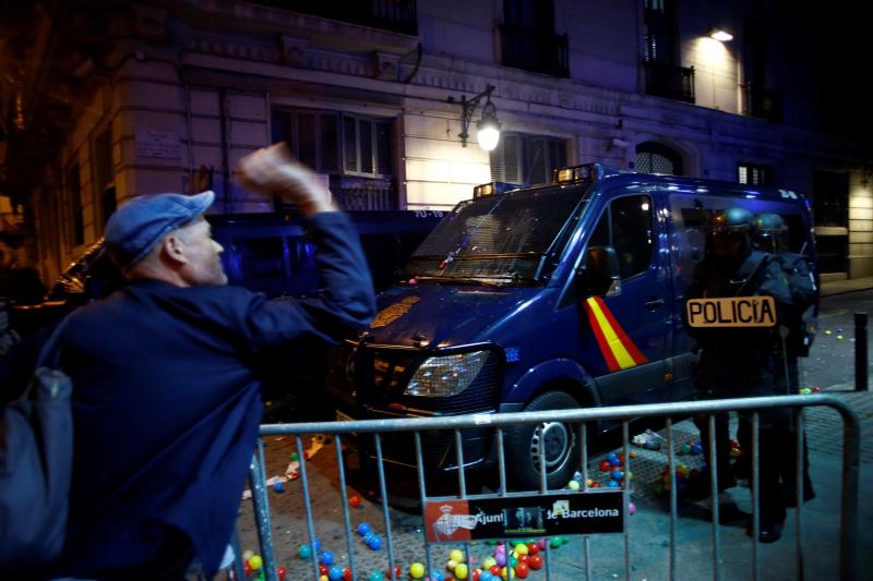 Fotos: La violencia vuelve a las calles de Barcelona