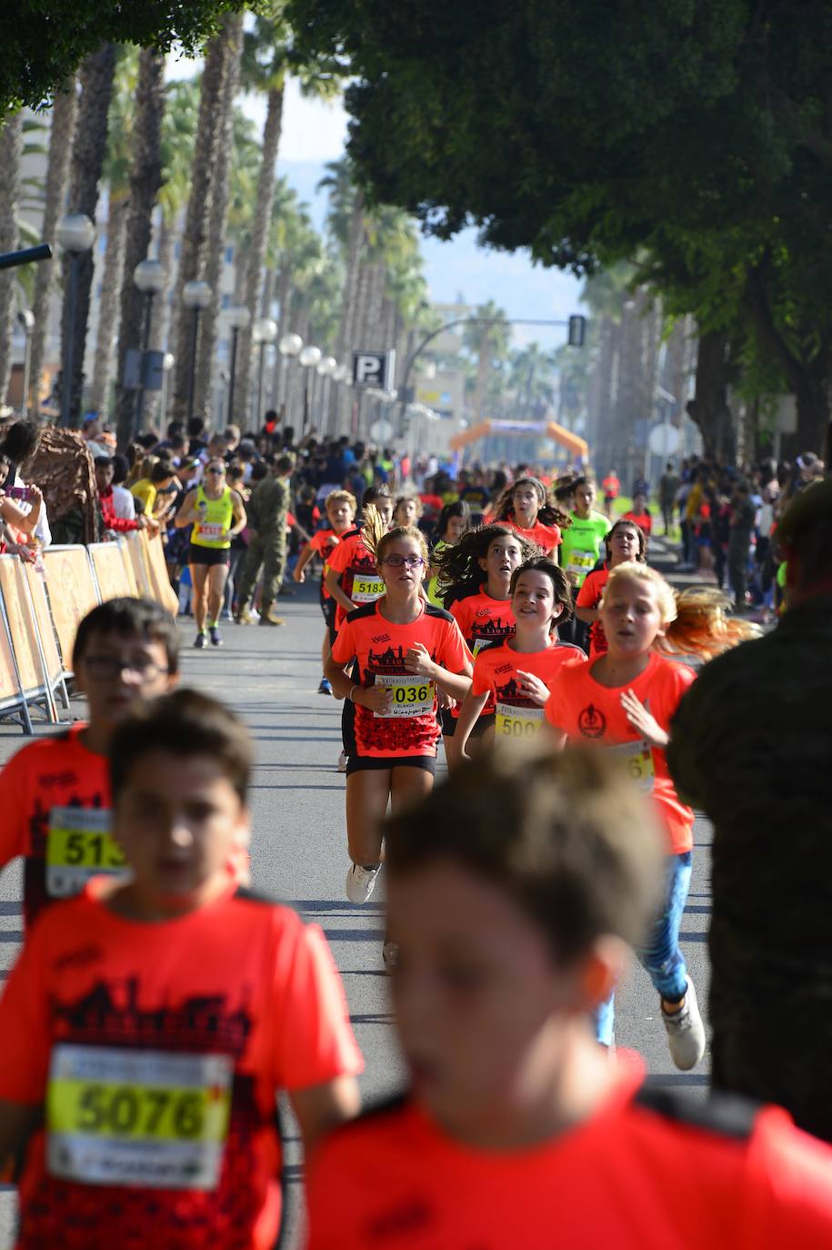 Antonio Martínez y Wafiya Benali ganan en la carrera al Faro en una jornada que reunió a más de 3.500 corredores y que también tuvo como vencedores a Sergio Fernández y Almudena García en los seis kilómetros. 