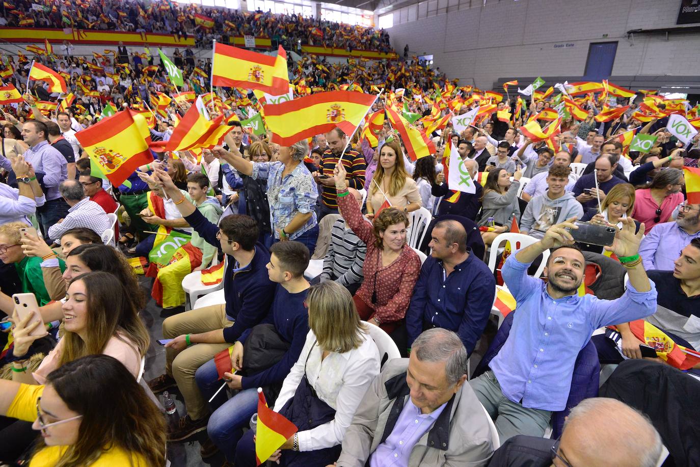 Santiago Abascal carga contra los centros de menores extranjeros no acompañados porque «destruyen la tranquilidad y la convivencia en los barrios»