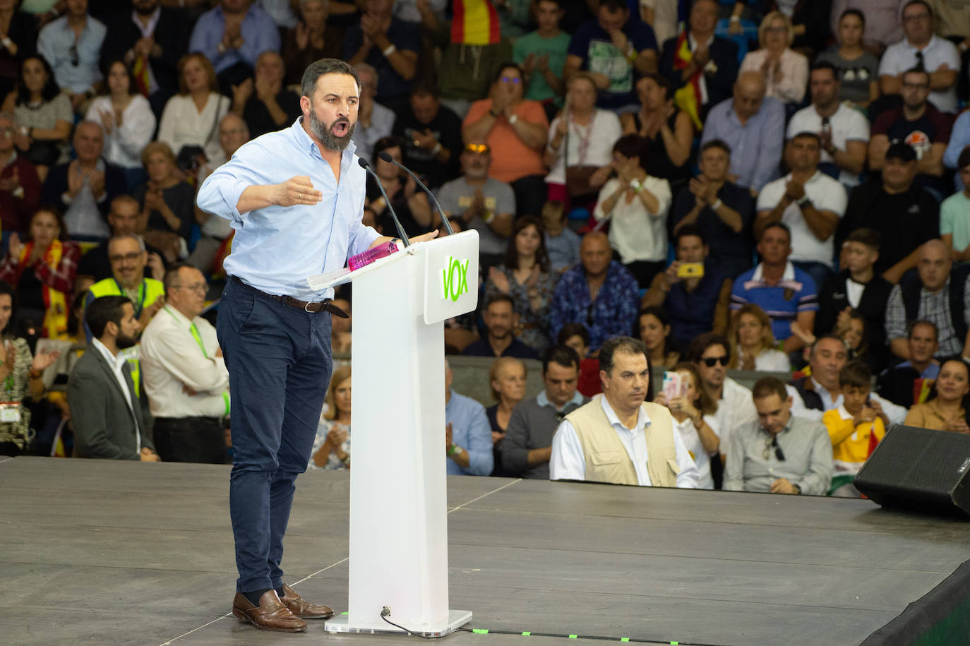 Santiago Abascal carga contra los centros de menores extranjeros no acompañados porque «destruyen la tranquilidad y la convivencia en los barrios»