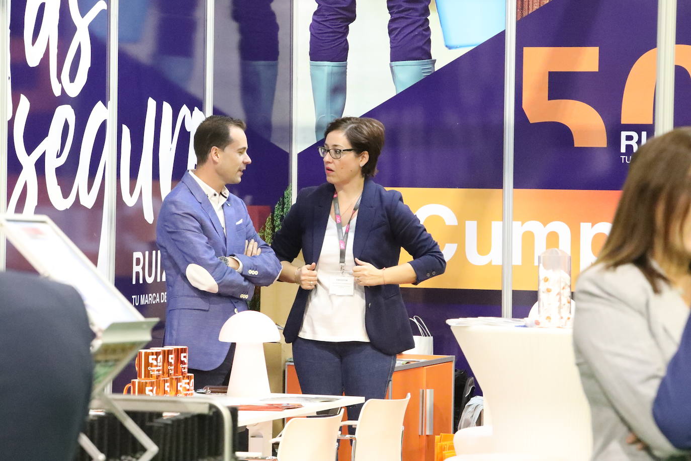 El presidente López Miras y el alcalde destacan la importancia de un sector que en la Región cuenta con 1.500 granjas.