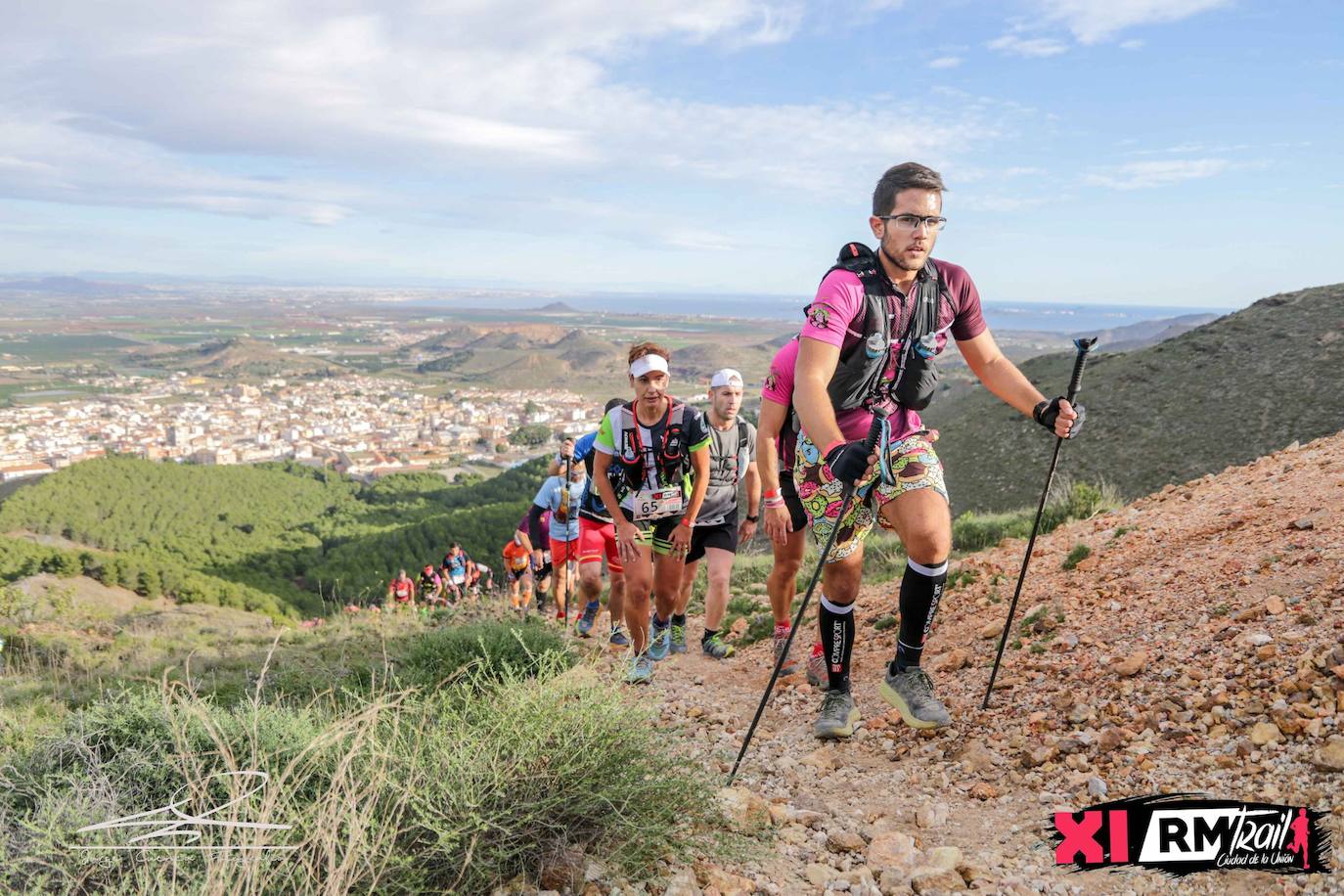 La cartagenera Isabel Pelegrín y el unionense Cisco Díaz Pozo ganan la XI Roller Masters, con 400 corredores por la Sierra Minera y el parque de Calblanque.