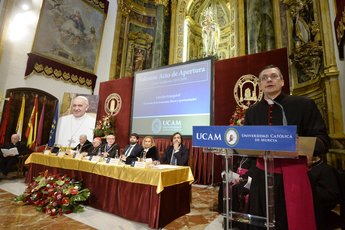 Acto de apertura del curso académico de la UCAM, este viernes, en el campus de Los Jerónimos.