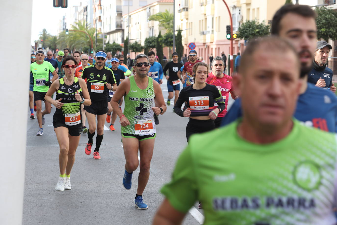 El atleta marroquí, del Unión Guadalajara, se lleva la 'media' de la Ciudad del Sol; Wafiya Benali, del CA Nogalte, triunfó en la prueba femenina