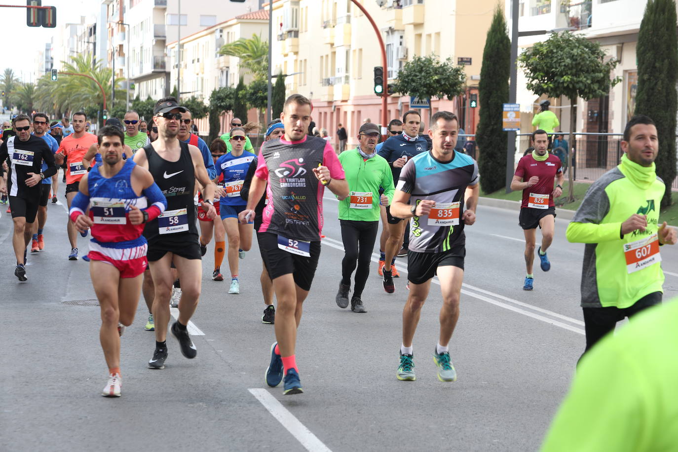 El atleta marroquí, del Unión Guadalajara, se lleva la 'media' de la Ciudad del Sol; Wafiya Benali, del CA Nogalte, triunfó en la prueba femenina