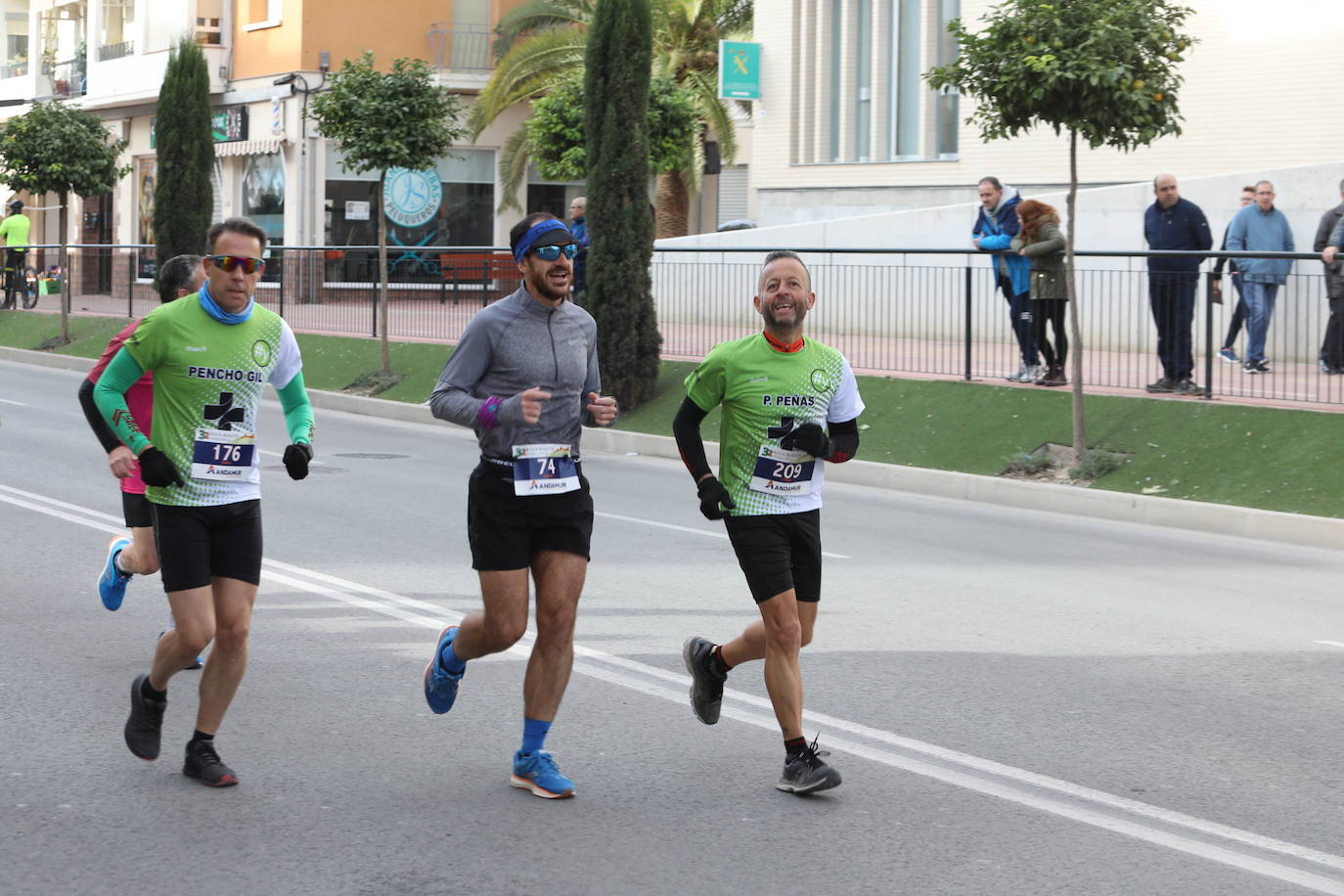 El atleta marroquí, del Unión Guadalajara, se lleva la 'media' de la Ciudad del Sol; Wafiya Benali, del CA Nogalte, triunfó en la prueba femenina