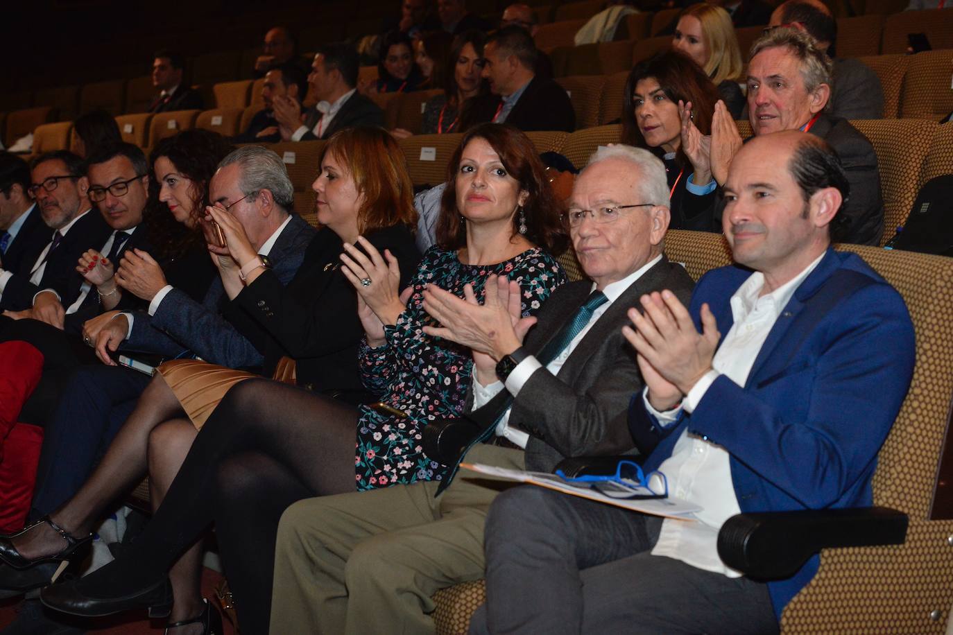 Expertos y directivos destacan en un foro de LA VERDAD las iniciativas puestas en marcha para a cumplir los 17 objetivos que marca la ONU antes de 2030.