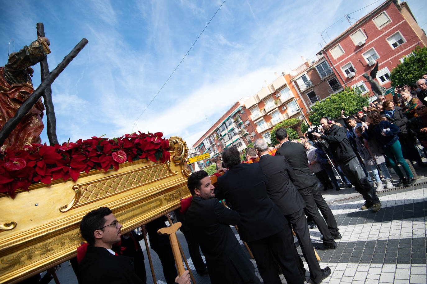 La talla regresa a su parroquia tras pasar casi 12 meses en manos de los restauradores. 