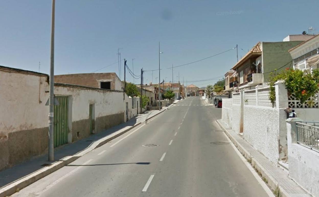 Un tramo de la calle Mayor cercano a donde se ha producido el accidente