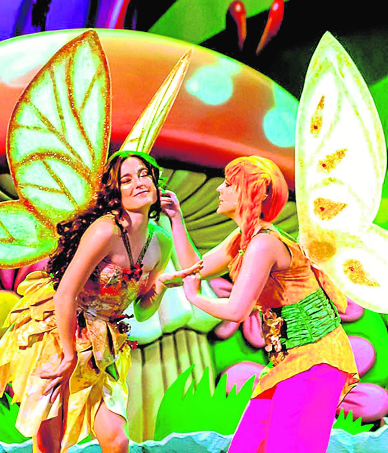 Dos de las hadas del musical infantil. 