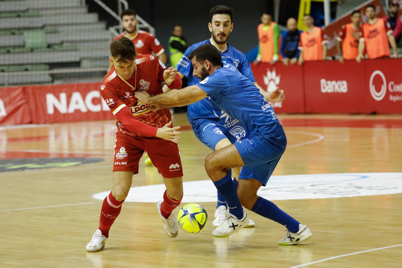 El equipo de Diego Giustozzi se fue ganando tres a cero al Peñíscola en el descanso y acabó con Espíndola como héroe al final.