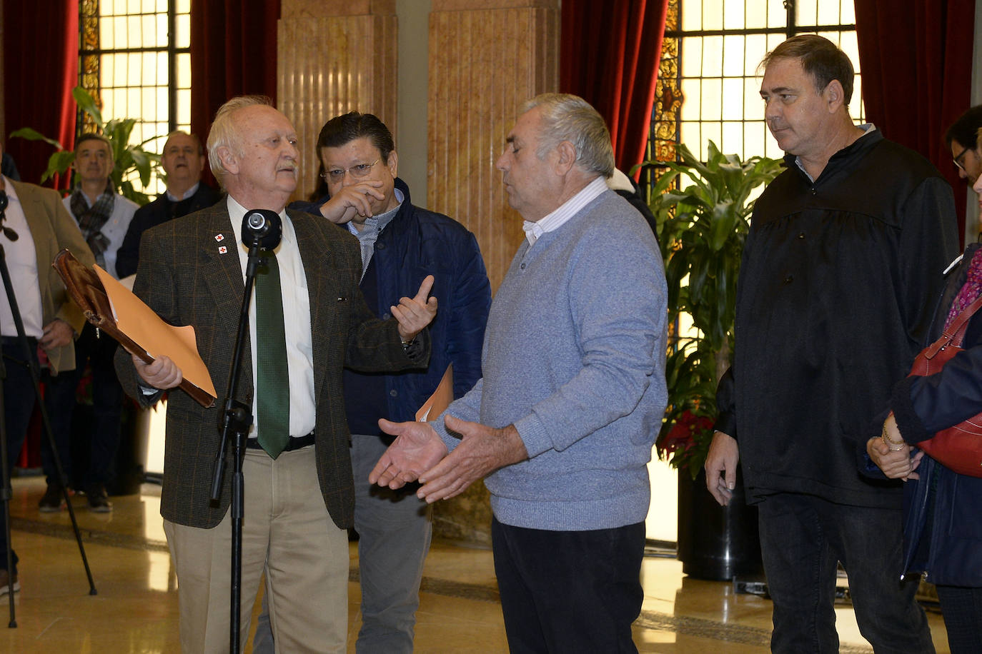 El Consejo de Hombres Buenos celebró ayer en el Salón de Plenos del Ayuntamiento de Murcia una sesión ordinaria.