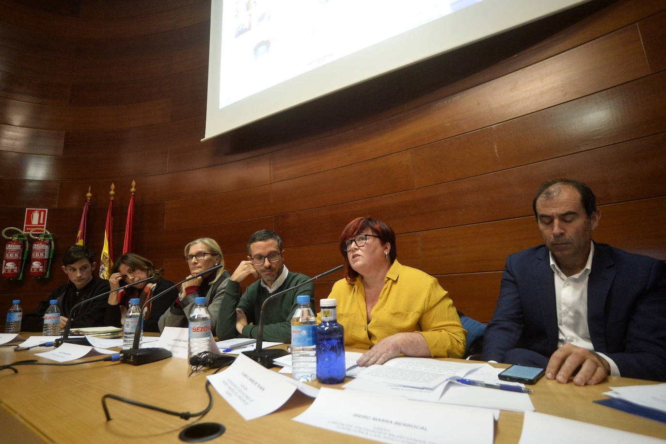 Asociaciones de padres, de usuarios de la sanidad y organizaciones de atención a adicciones reclaman medidas para frenar «un problema de salud pública».