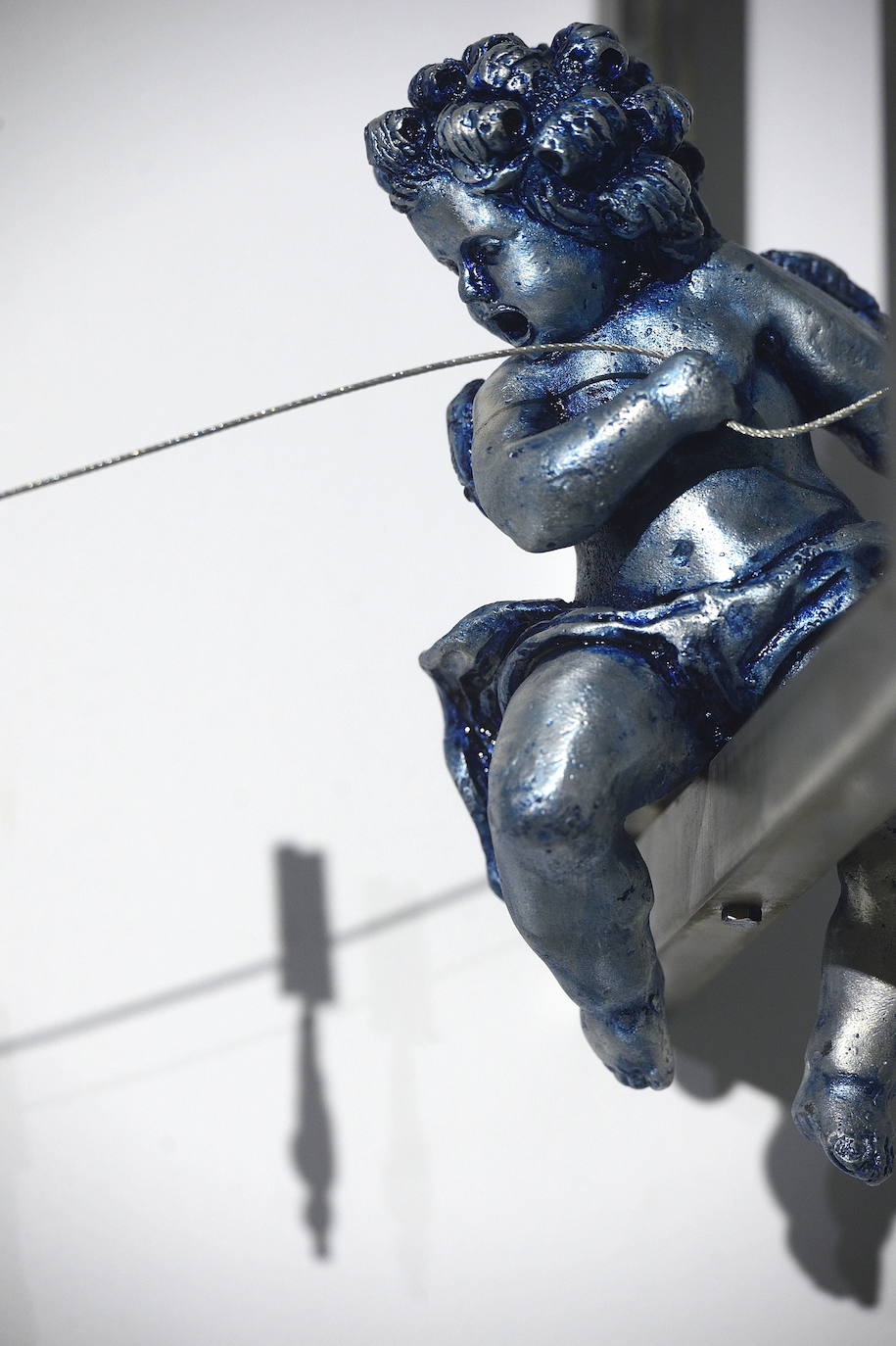 El artista yeclano muestra una colección de esculturas de aluminio