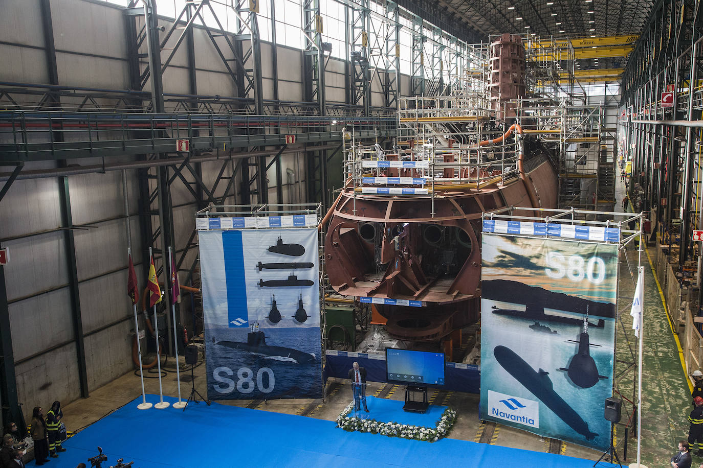 Tras el embarque de las baterías y la unión del sistema eléctrico comenzarán las pruebas en el mar, para entregarlo a la Armada en 2022