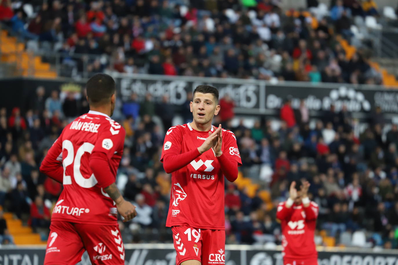 El conjunto grana firma una actuación positiva en el campo del segundo clasificado pero el resultado no le sirve para alejarse del descenso